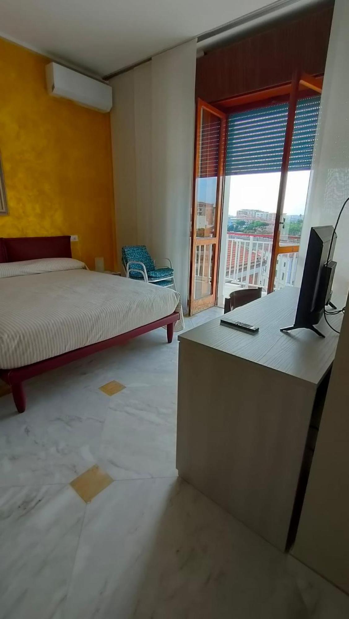 Sunlight Suite Termoli Bagian luar foto